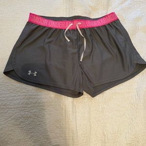 EUC Under Armour Heatgear Shorts
